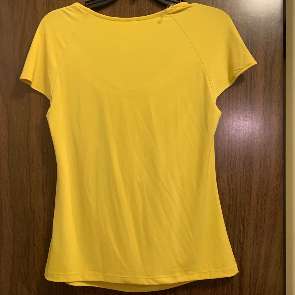 Spring/Summer Top! - Picture 3 of 3
